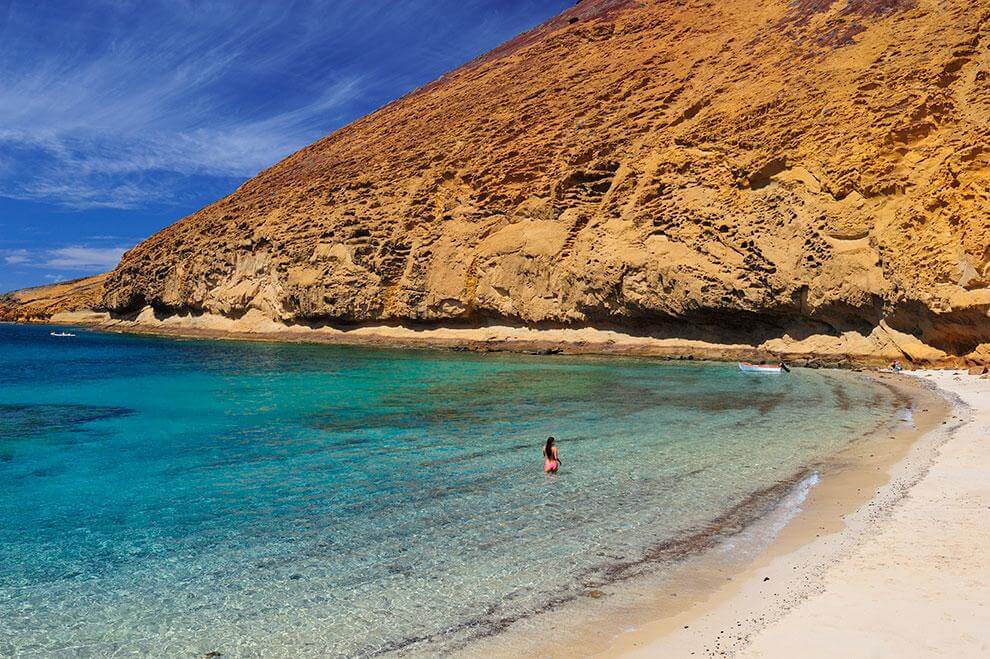 Playa de La Francesa: El paraíso de aguas mansas y arena en La Graciosa