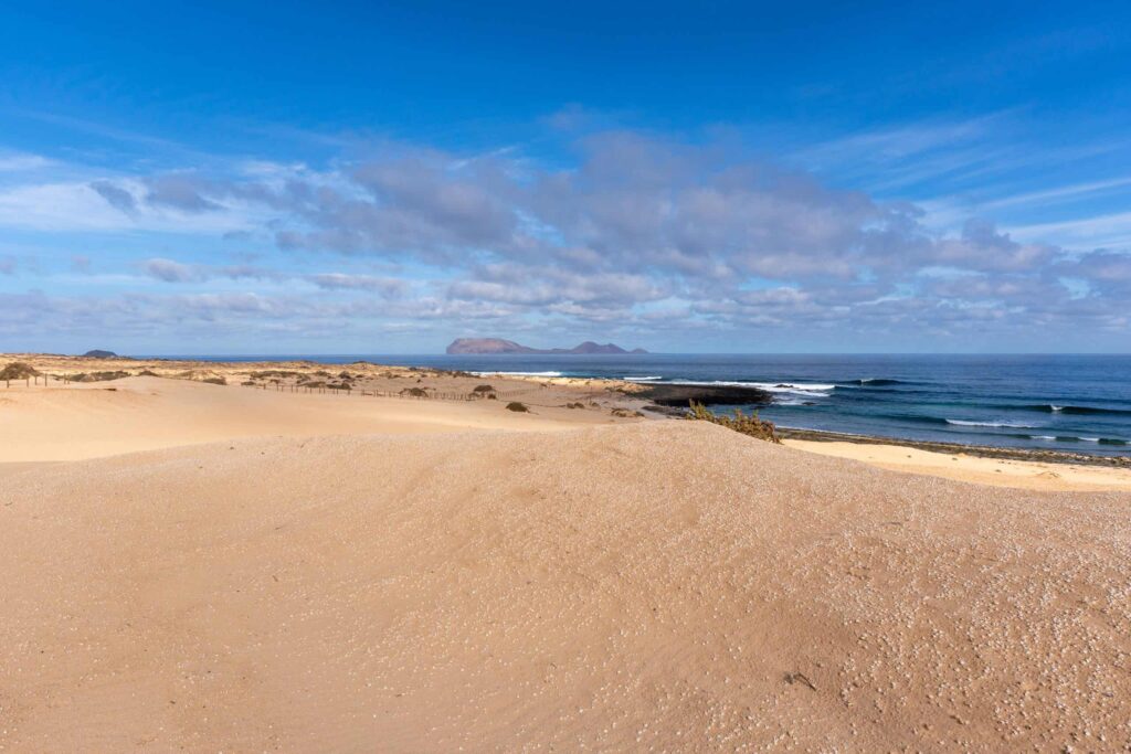 playa de la lambra la graciosa